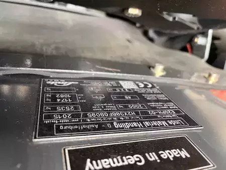 Electric - 4 wheels 2015  Linde E20PH-02 (7)