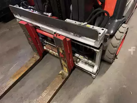 Electric - 4 wheels 2014  Linde E20PH-02 (6)