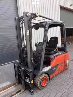 Elektro tříkolové VZV 2018  Linde E18L-02 (1)