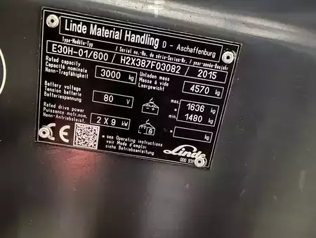 Elektromos 4 kerekű 2015  Linde E30H-01/600 (3)