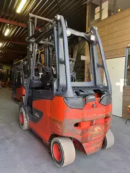 Elektromos 4 kerekű 2015  Linde E30H-01/600 (7)
