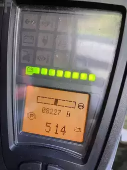 Elektromos 4 kerekű 2015  Linde E30H-01/600 (8)