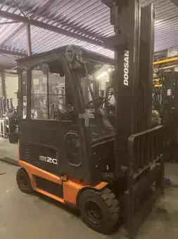 Elektro čtyřkolový VZV 2014  Doosan B20X-5 (2)