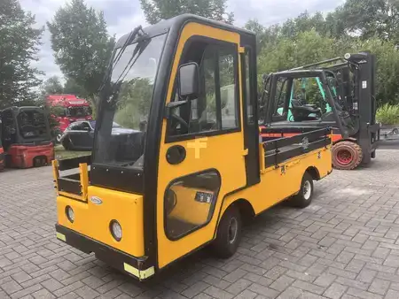 Chariots tracteurs  Bradshaw FB1000 (1)