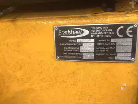 Chariots tracteurs  Bradshaw FB1000 (6)