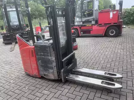 Tukipyörätrukki 2018  Linde D14SP (1)