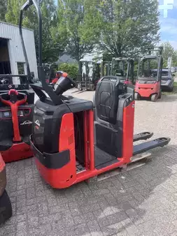 Niederhubwagen Sitz 2019  Linde N20CB (4)