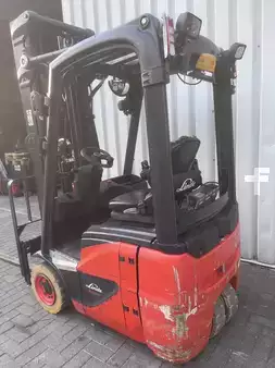 Elektro tříkolové VZV 2019  Linde E12-02 (2)