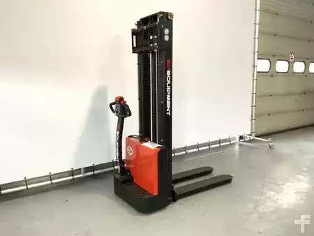 Stoccatori 2026  EP Equipment EST 122 met een hefhoogte van 3,30 meter (4)