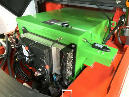 Carrelli elettrici 4 ruote 2025  EP Equipment EFL252 Li-Ion hefhoogte 4,80 meter (18)