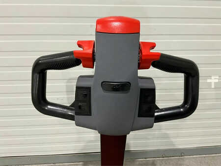 Wózki niskiego podnoszenia 2025  EP Equipment EPL 185 (14)