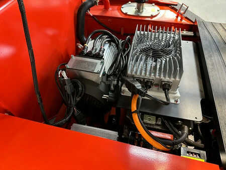 Carrelli elettrici 4 ruote 2025  EP Equipment EFL252X EFL252X Hefhoogte 4,80 meter (24)