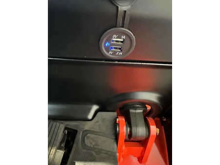 Carrelli elettrici 4 ruote 2025  EP Equipment EFL252X EFL252X Hefhoogte 4,80 meter (38)