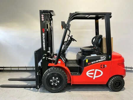 El Truck - 4-hjul 2023  EP Equipment EFL303-B met een hefhoogte van 4,8 meter (10) 