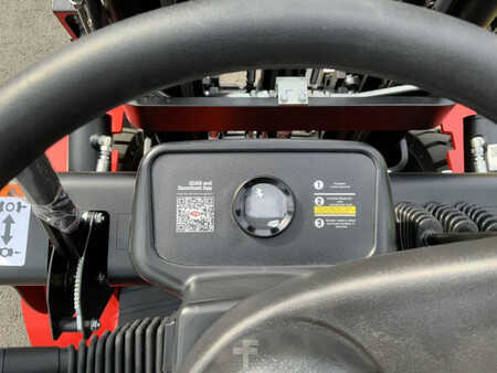 Carrelli elettrici 4 ruote 2025  EP Equipment EFL 252 XS (16)