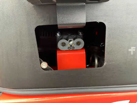 Carrelli elettrici 4 ruote 2025  EP Equipment EFL 252 XS (21)