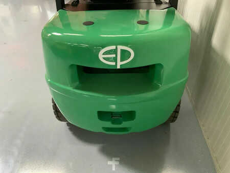 Sähkö - 4 pyör 2025  EP Equipment EFXZ-301-H Vorkheftruck (5)