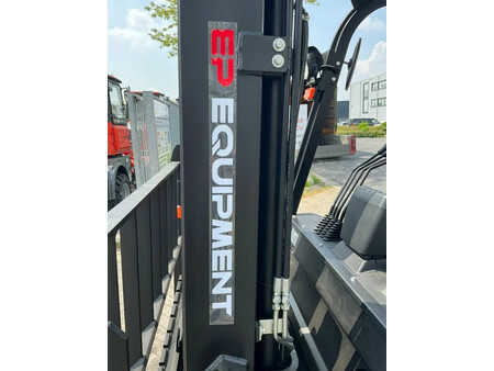Diesel Forklifts 2025  EP Equipment CPCD30T8 hefhoogte 4,80 meter (13)