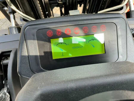 Diesel Forklifts 2025  EP Equipment CPCD30T8 hefhoogte 4,80 meter (15)