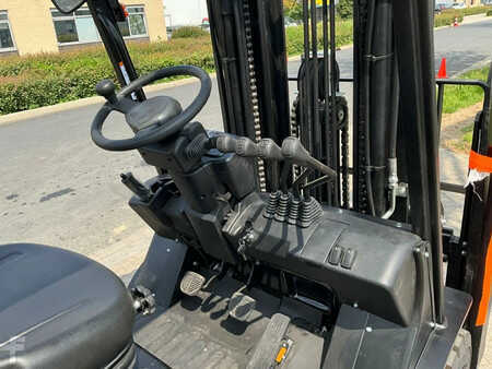 Diesel Forklifts 2025  EP Equipment CPCD30T8 hefhoogte 4,80 meter (23)