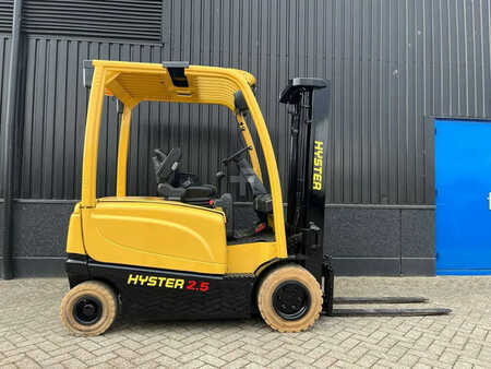 Elektro čtyřkolový VZV 2017  Hyster J2.5XN (5)