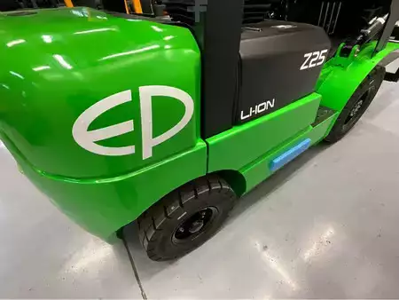 Chariots électriques à 4 roues 2026  EP Equipment Vorkheftruck EFXZ-251 - 4,8M - Triplex - Freelift - Sideshift (13)