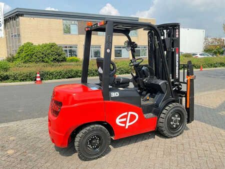 Diesel Forklifts 2023  EP Equipment CPCD30T8 (4) 