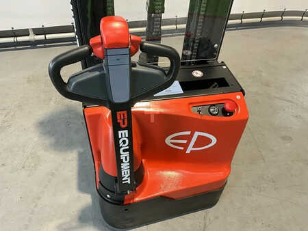 Stoccatori 2025  EP Equipment WSA161 stapelaar hefhoogte 5,50 meter (11)