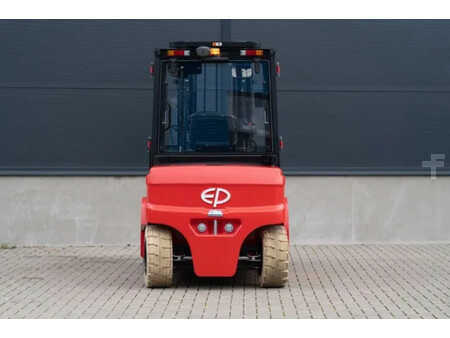 Elektro čtyřkolový VZV 2025 EP Equipment CPD50L1 elektrische heftruck (5.000 kg) (2)