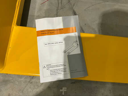 Transpallet manuali 2025  HPT-A 2500 palletwagen (13)