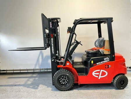 El Truck - 4-hjul 2023  EP Equipment EFL253-B met een hefhoogte van 4,8 meter (8) 