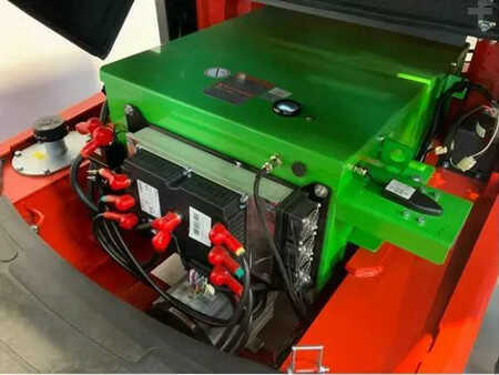 Electric - 4 wheels 2025  EP Equipment EFL 302 (3000KG) (18)