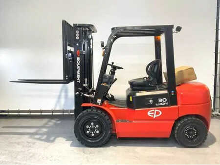 Electric - 4 wheels 2025  EP Equipment EFL 302 (3000KG) (2)