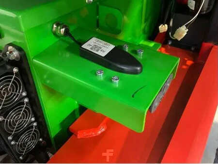 Electric - 4 wheels 2025  EP Equipment EFL 302 (3000KG) (20)