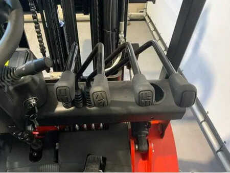 Electric - 4 wheels 2025  EP Equipment EFL 302 (3000KG) (28)