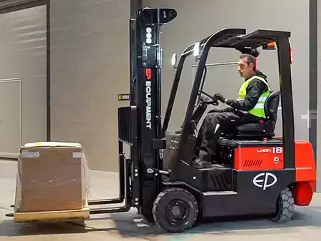 Chariots électriques à 4 roues 2026  EP Equipment CPD18FVL elektrische heftruck (1.800 kg) (2)