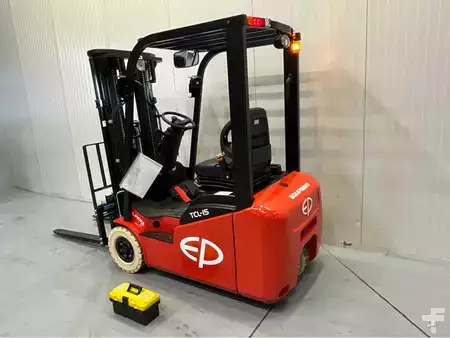 Empilhador diesel 2026  EP Equipment TCL152 - 4,5M Triplex - Freelift - Sideshift (5)