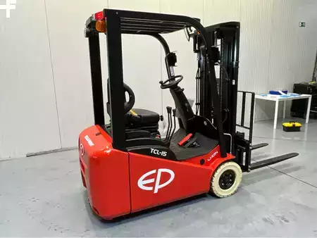 Empilhador diesel 2026  EP Equipment TCL152 - 4,5M Triplex - Freelift - Sideshift (6)