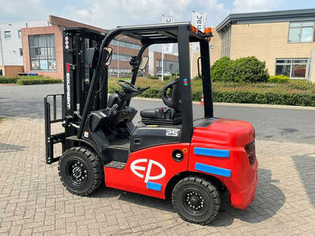 Diesel heftrucks 2023  EP Equipment CPCD25T8 (3)