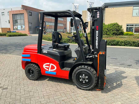 Diesel Forklifts 2023  EP Equipment CPCD35T8 (6) 