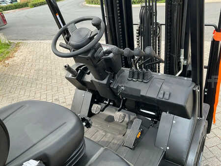 Diesel Forklifts 2025  EP Equipment CPCD25T8 hefhoogte 4,80 meter (22)