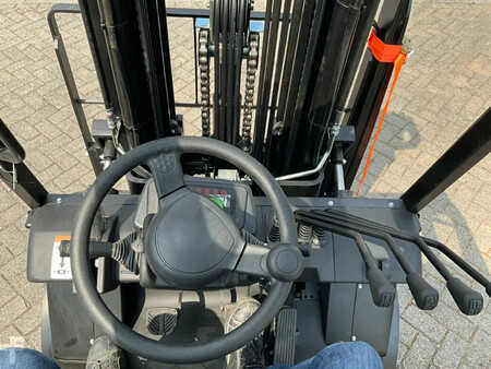 Diesel Forklifts 2025  EP Equipment CPCD25T8 hefhoogte 4,80 meter (23)