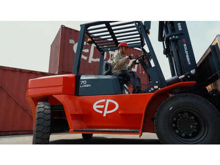 Elektro čtyřkolový VZV 2025 EP Equipment EFL 702 elektrische heftruck (7.000 kg) (3)