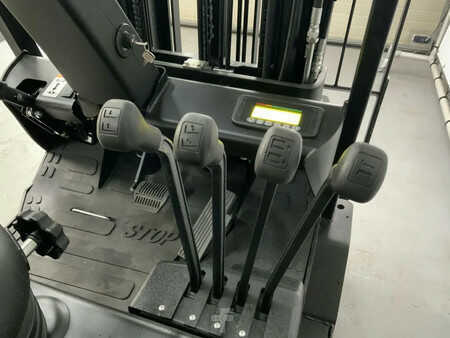 Diesel Forklifts 2025  EP Equipment CPD15 TVL hefhoogte 4,80 Meter (11)