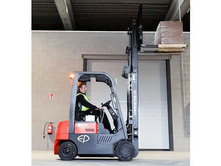 Electric - 4 wheels 2025  EP Equipment CPD18FVL elektrische heftruck (1.800 kg) (5)