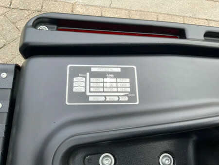Electric - 3 wheels 2025  EP Equipment CPD 20 TVL Li-ion hefhoogte 4,80 meter (17)