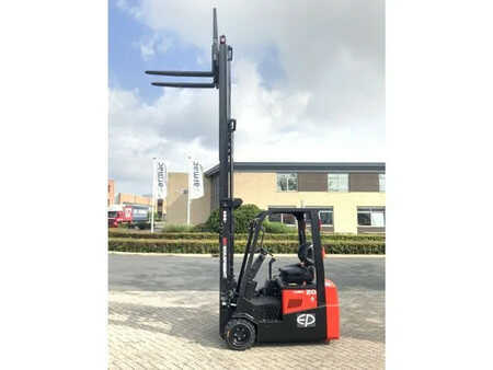 Electric - 3 wheels 2025  EP Equipment CPD 20 TVL Li-ion hefhoogte 4,80 meter (5)