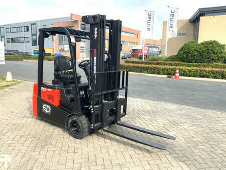 Electric - 3 wheels 2025  EP Equipment CPD 20 TVL Li-ion hefhoogte 4,80 meter (9)