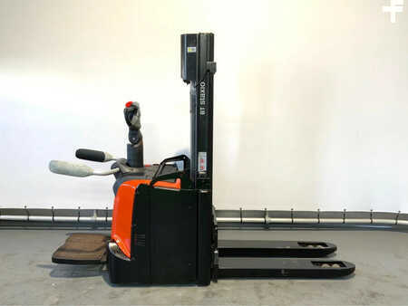 Ruční vysokozdvižný vozík 2016 BT SPE 120L (4)