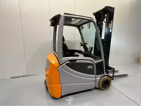 Diesel heftrucks 2019  Still RX20-20 - 5,6M - Triplex - Freelift - Sideshift (7)